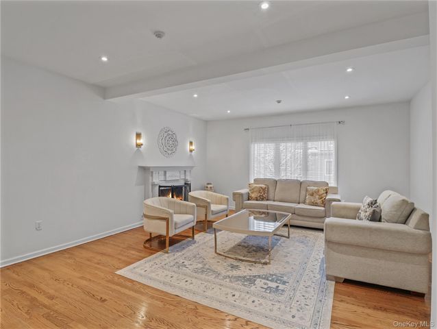 15 Leif Boulevard, Congers, NY 10920