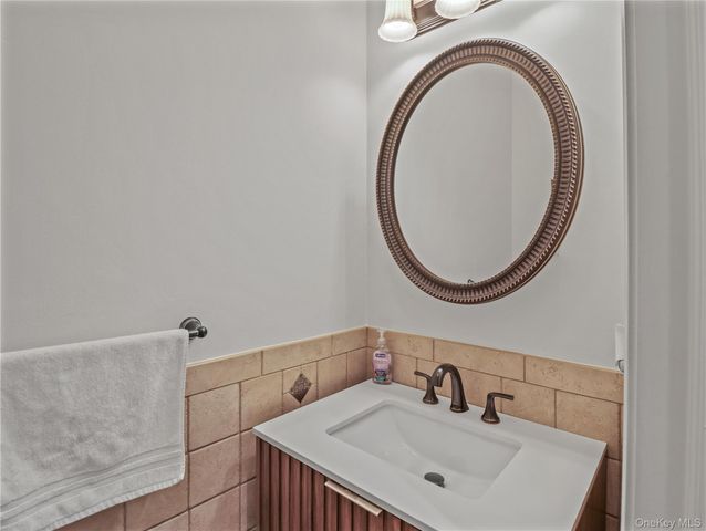 15 Leif Boulevard, Congers, NY 10920