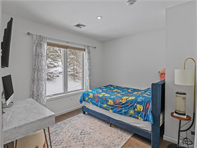 15 Leif Boulevard, Congers, NY 10920