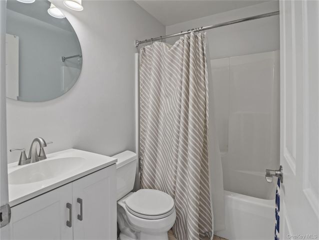 15 Leif Boulevard, Congers, NY 10920