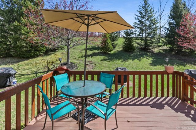 15 Leif Boulevard, Congers, NY 10920