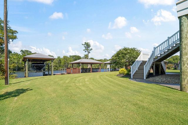 480 River Front N, Conway, SC 29527