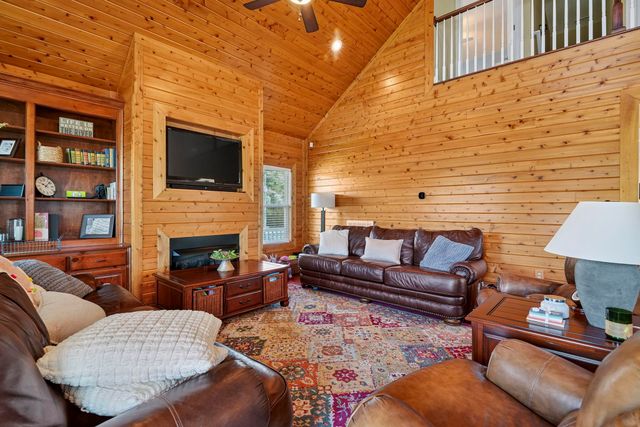 480 River Front N, Conway, SC 29527