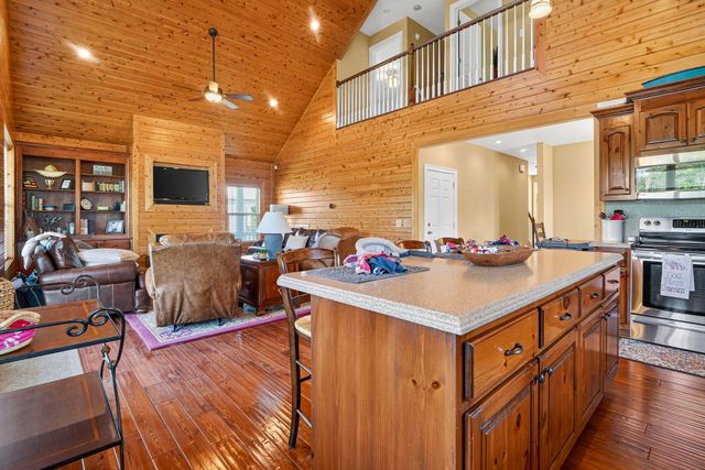 480 River Front N, Conway, SC 29527