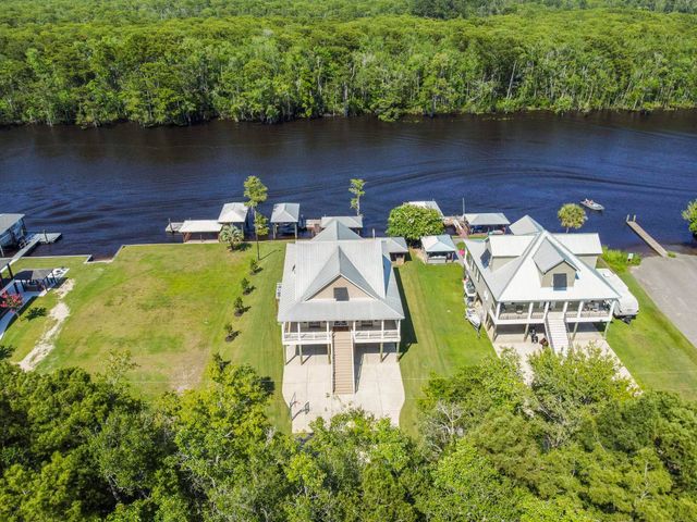 480 River Front N, Conway, SC 29527