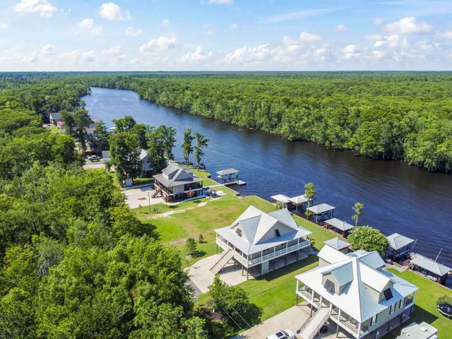 480 River Front N, Conway, SC 29527