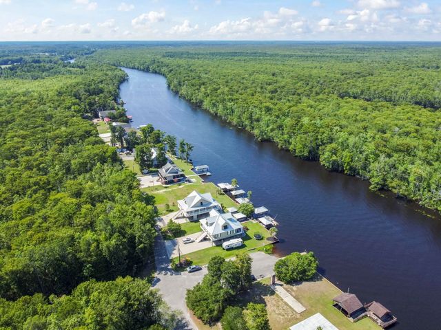 480 River Front N, Conway, SC 29527
