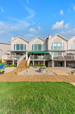 1704 Castleview Court, Gladwin, MI 48624