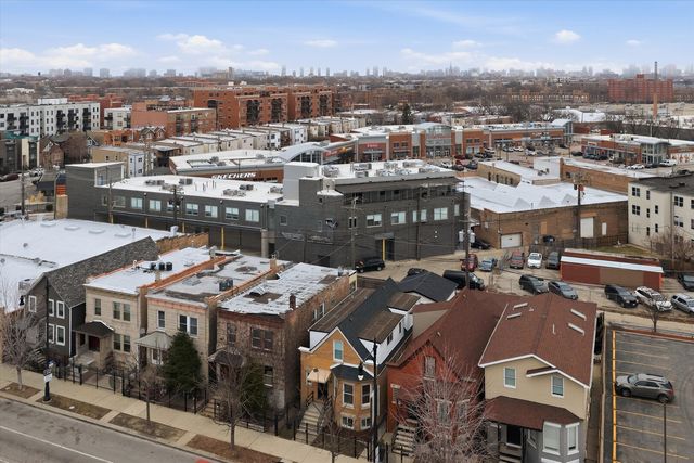 2721 N Western Avenue, Chicago, IL 60647