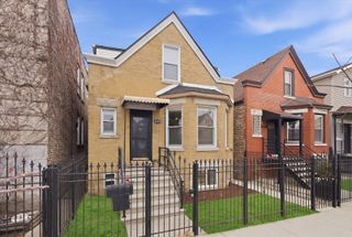 2721 N Western Avenue, Chicago, IL 60647