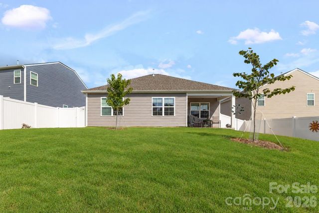 3865 Maxwell Henry Lane NW, Conover, NC 28613