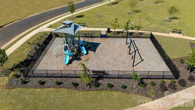 3865 Maxwell Henry Lane NW, Conover, NC 28613