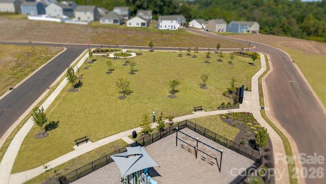 3865 Maxwell Henry Lane NW, Conover, NC 28613