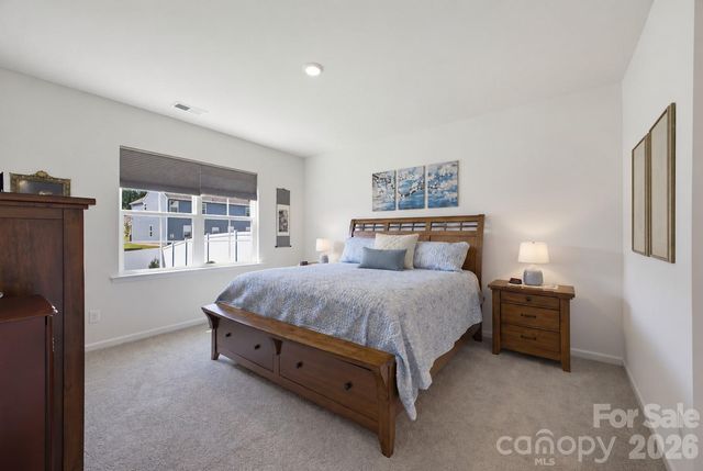 3865 Maxwell Henry Lane NW, Conover, NC 28613