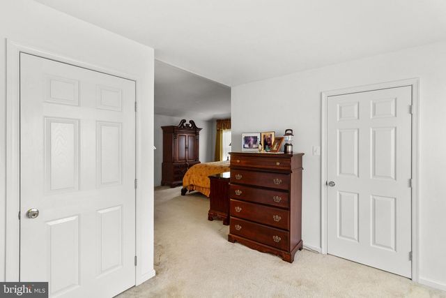 106 DAFFODIL DR, East Stroudsburg, PA 18301