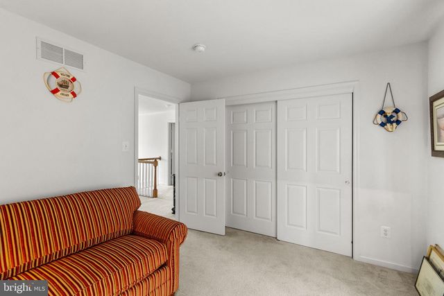 106 DAFFODIL DR, East Stroudsburg, PA 18301