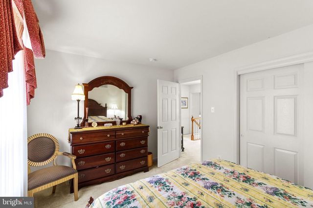 106 DAFFODIL DR, East Stroudsburg, PA 18301