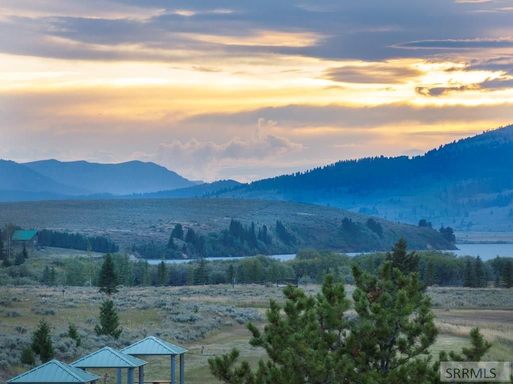 Image 27 of property listing at 3709 Fisher Pointe Drive, Island Park, ID 83429