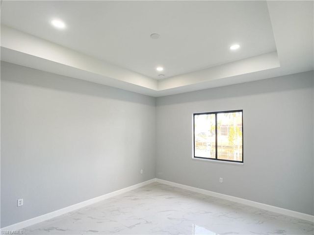 2005 SW 2nd TER, Cape Coral, FL 33991