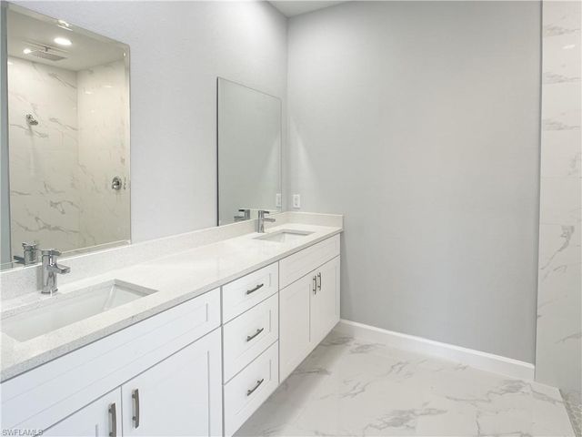 2005 SW 2nd TER, Cape Coral, FL 33991