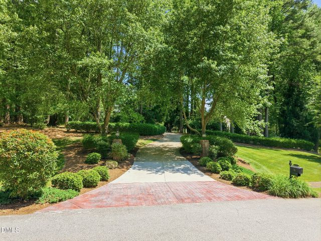 6324 Wakefalls Drive, Wake Forest, NC 27587