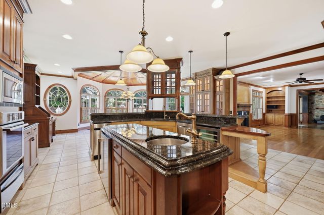 6324 Wakefalls Drive, Wake Forest, NC 27587