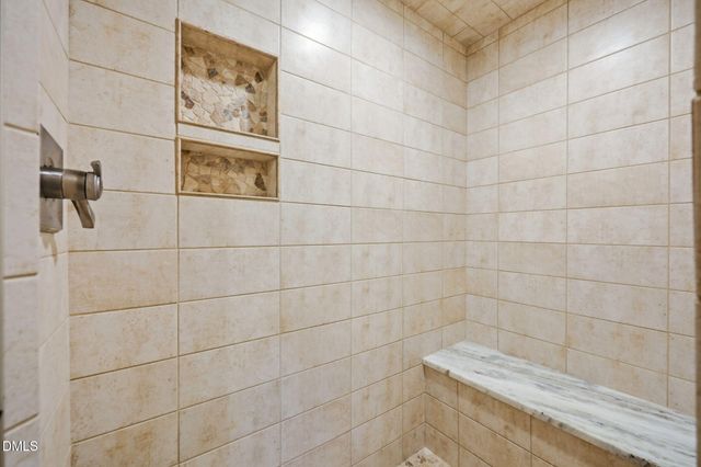 6324 Wakefalls Drive, Wake Forest, NC 27587