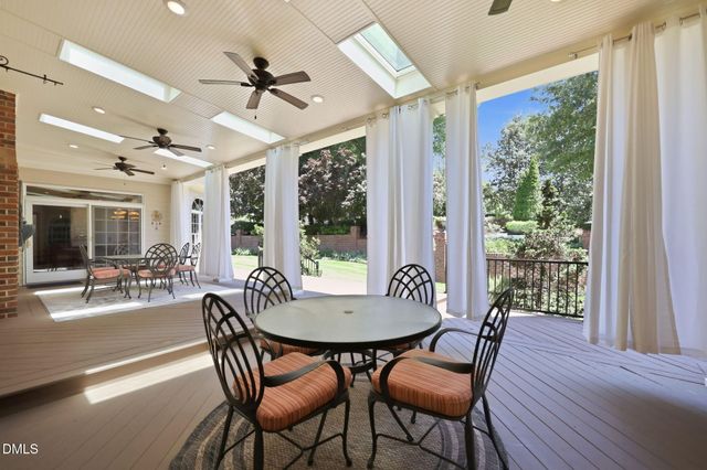 6324 Wakefalls Drive, Wake Forest, NC 27587