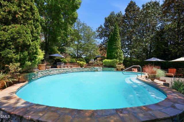 6324 Wakefalls Drive, Wake Forest, NC 27587