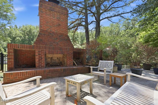 6324 Wakefalls Drive, Wake Forest, NC 27587