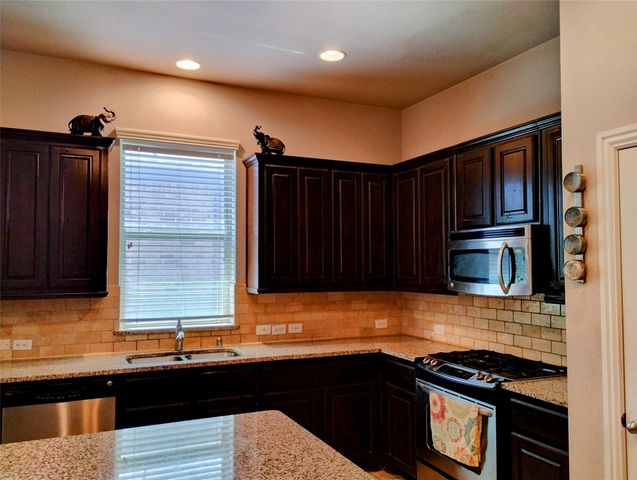 8404 Whistling Duck Drive, Fort Worth, TX 76118