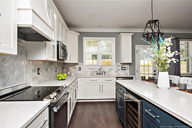 18 Myrtle Oak Drive, Cameron, NC 28326