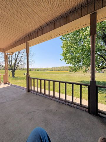 1931 Hwy 82S, S, Shelbyville, TN 37160