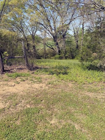 1931 Hwy 82S, S, Shelbyville, TN 37160