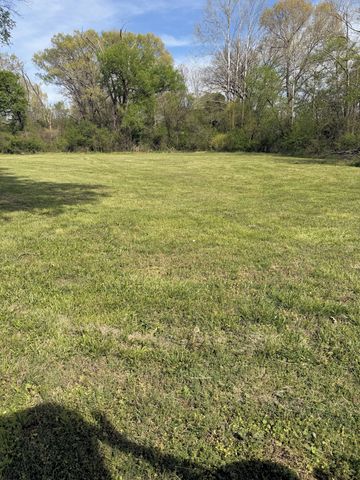 1931 Hwy 82S, S, Shelbyville, TN 37160