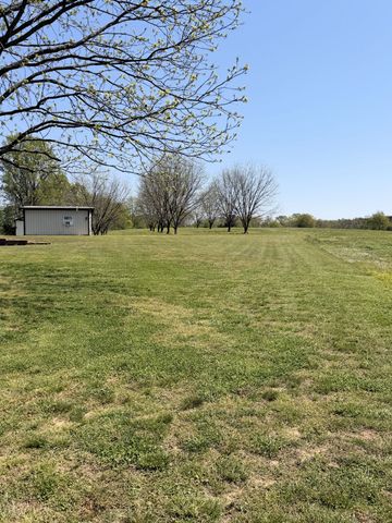 1931 Hwy 82S, S, Shelbyville, TN 37160