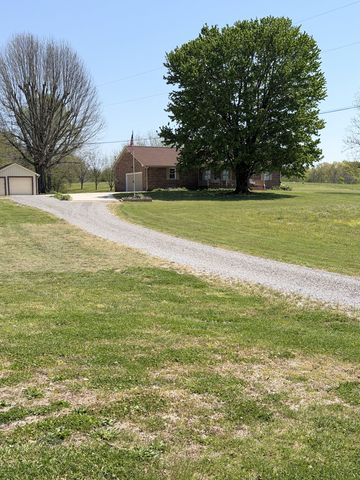 1931 Hwy 82S, S, Shelbyville, TN 37160