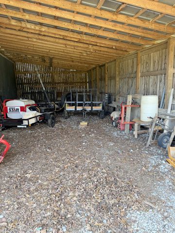 1931 Hwy 82S, S, Shelbyville, TN 37160