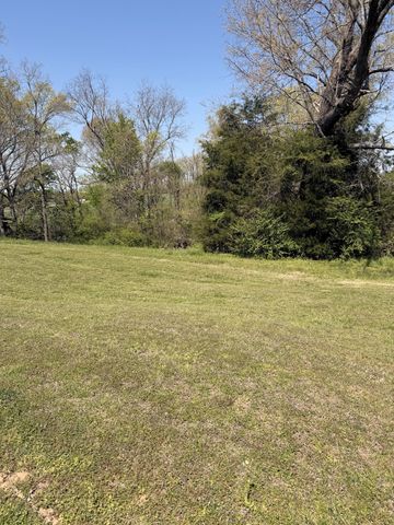 1931 Hwy 82S, S, Shelbyville, TN 37160