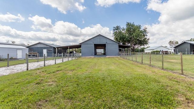 812 JAMESON ROAD, Lithia, FL 33547