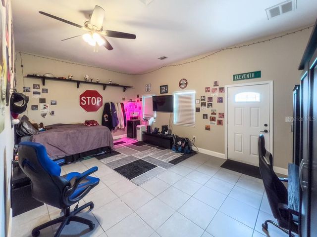 812 JAMESON ROAD, Lithia, FL 33547