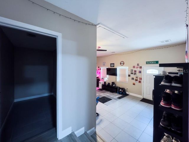 812 JAMESON ROAD, Lithia, FL 33547