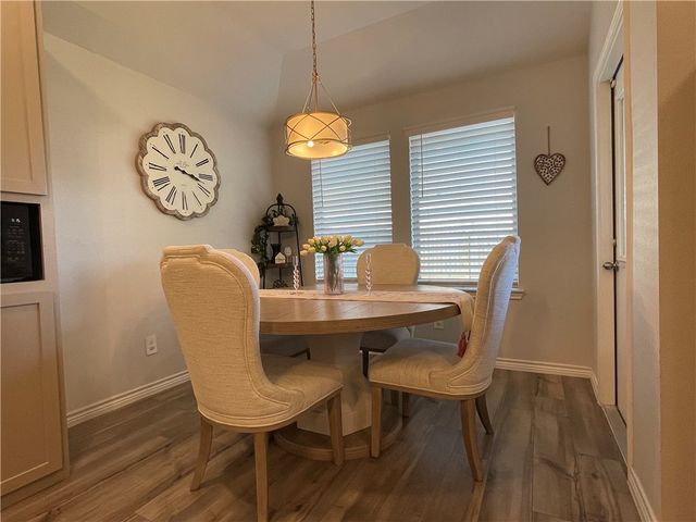 7906 Pruet Dr, Corpus Christi, TX 78414