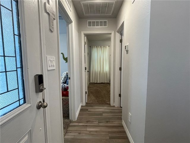 7906 Pruet Dr, Corpus Christi, TX 78414