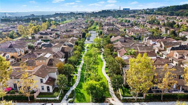 102 Playa Circle, Aliso Viejo, CA 92656