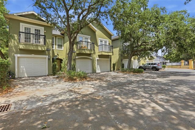 2484 LANCIEN COURT 1, Orlando, FL 32826