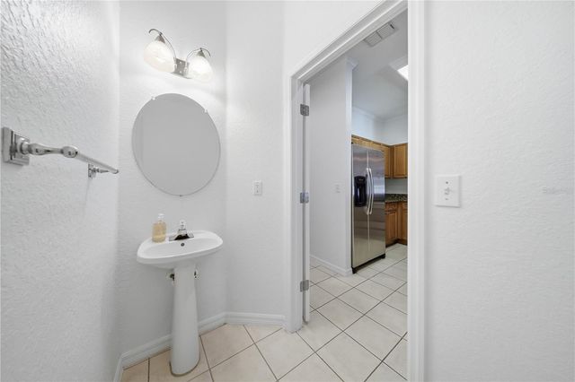 2484 LANCIEN COURT 1, Orlando, FL 32826