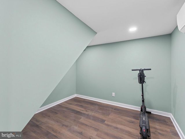 1152 MOREFIELD RD, Philadelphia, PA 19115