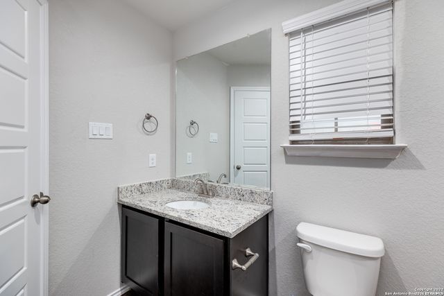 367-369 Emma Dr., New Braunfels, TX 78130