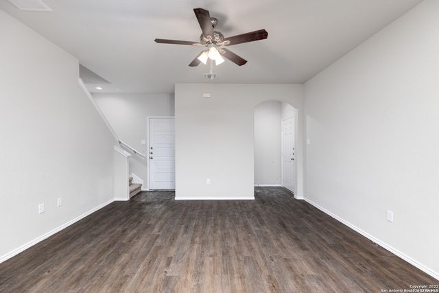 367-369 Emma Dr., New Braunfels, TX 78130
